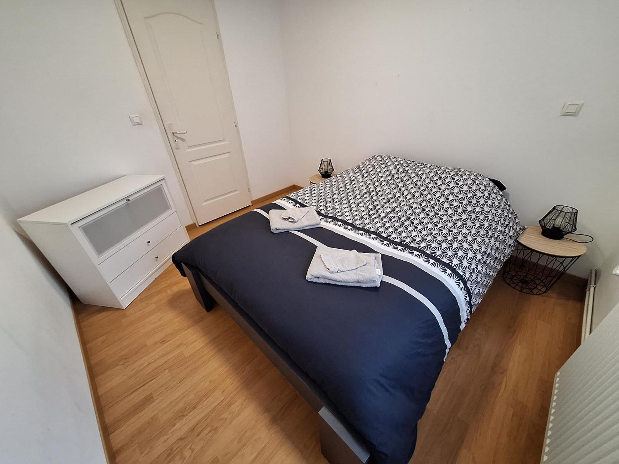 Le-Bon-Appart De Plain-Pied Avec Terrasse Auxonne Exterior foto